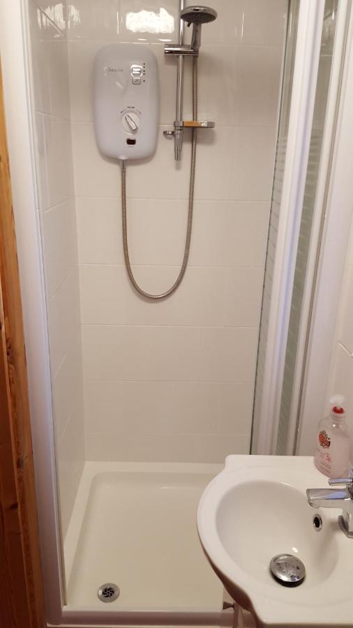 Pendine Sands Guest House Екстериор снимка